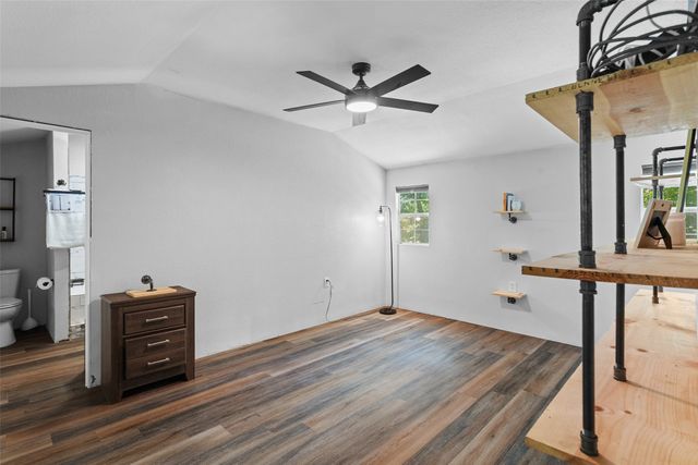 108 Blue Moon Court, Springtown, TX 76082