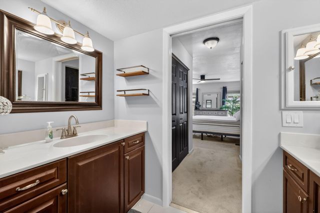 6531 SE Federal Highway H1-103, Stuart, FL 34997