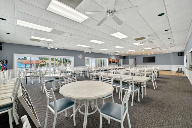 6531 SE Federal Highway H1-103, Stuart, FL 34997