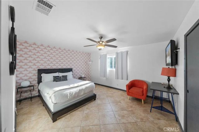 2306 Acacia Rd E, Palm Springs, CA 92262