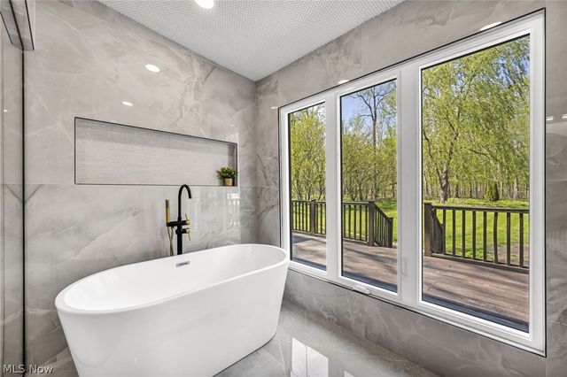 36265 Timberlane Drive, Solon, OH 44139