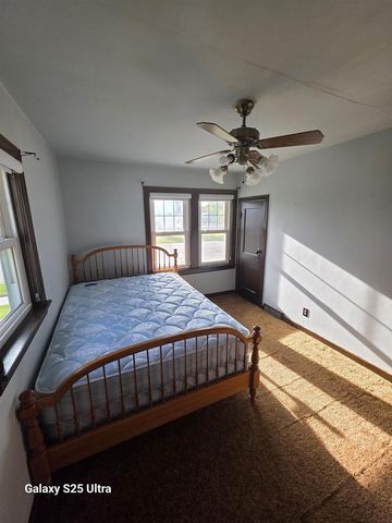 139 N 5TH STREET, Hilbert, WI 54129