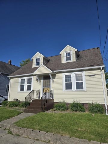 139 N 5TH STREET, Hilbert, WI 54129