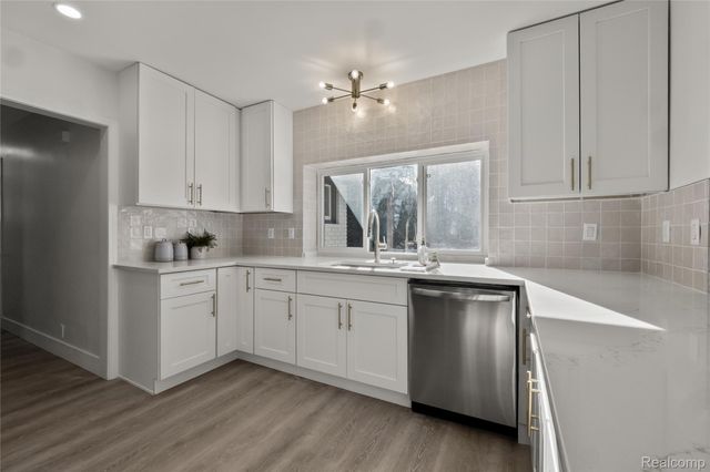 6440 Andersonville Road, Waterford Charter Township, MI 48329