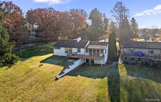 6440 Andersonville Road, Waterford Charter Township, MI 48329