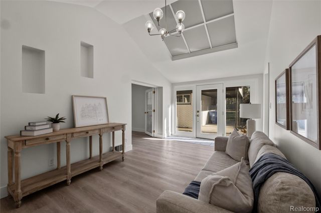 6440 Andersonville Road, Waterford Charter Township, MI 48329