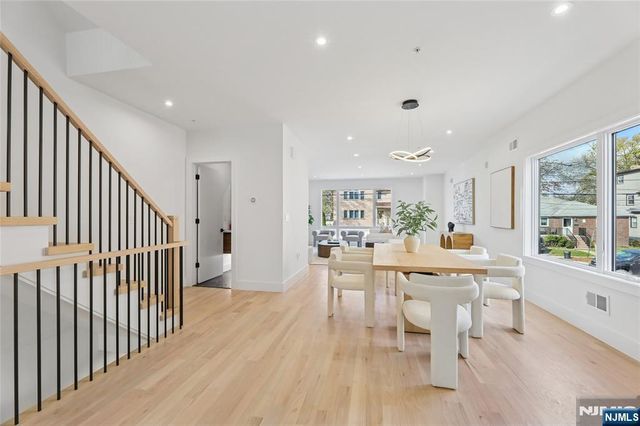 164 Oakwood Avenue, Cliffside Park, NJ 07010