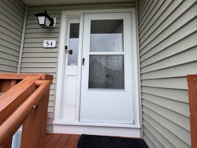 54 Patrick Rd 54, Tewksbury, MA 01876