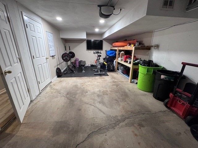 54 Patrick Rd 54, Tewksbury, MA 01876