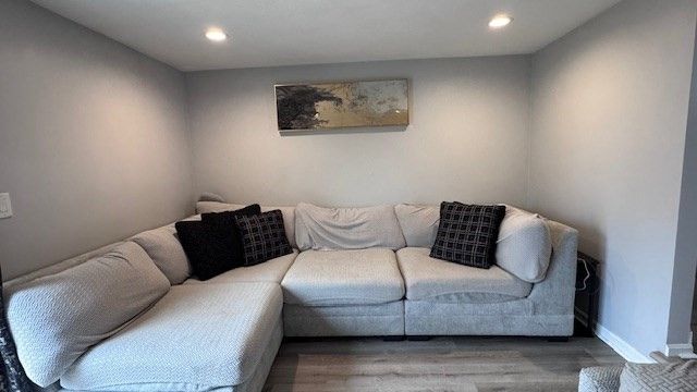 54 Patrick Rd 54, Tewksbury, MA 01876