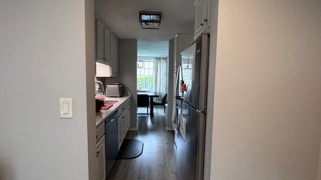 54 Patrick Rd 54, Tewksbury, MA 01876