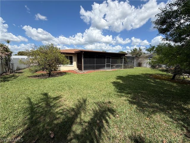 4584 31st AVE SW, Naples, FL 34116