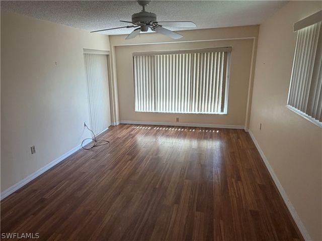 4584 31st AVE SW, Naples, FL 34116