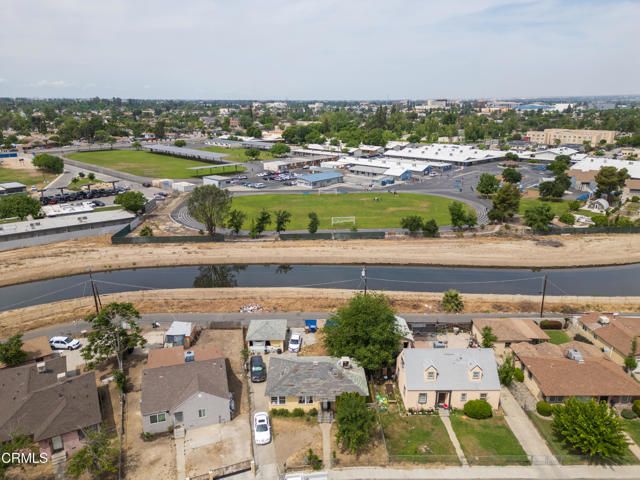 213 T Street, Bakersfield, CA 93304