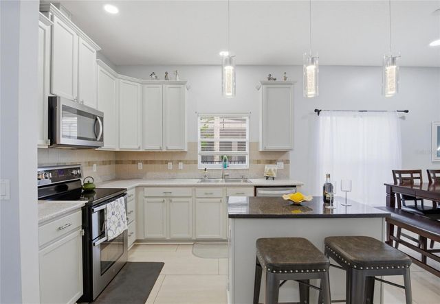 13838 OCEAN PINE CIRCLE, Orlando, FL 32828