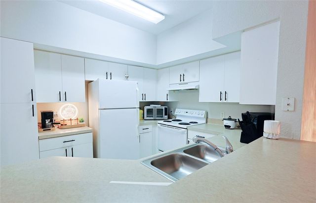 4166 CENTRAL SARASOTA PARKWAY 512, Sarasota, FL 34238