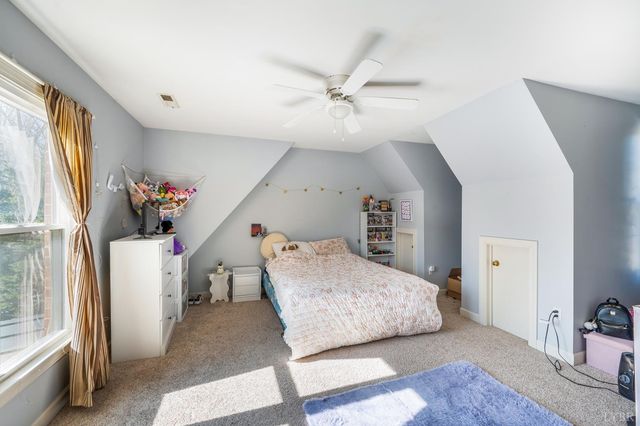 109 Deertrack Drive, Forest, VA 24551