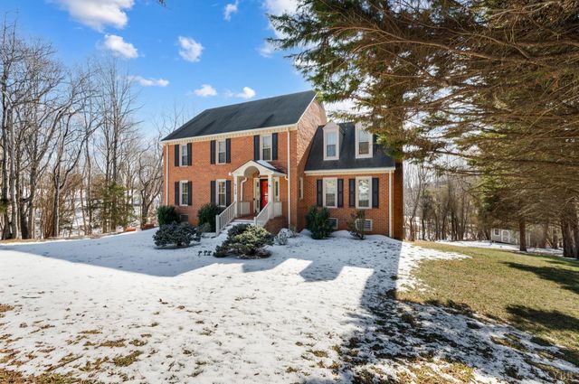 109 Deertrack Drive, Forest, VA 24551