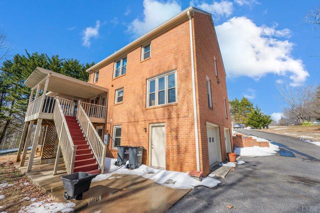 109 Deertrack Drive, Forest, VA 24551