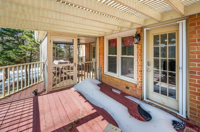 109 Deertrack Drive, Forest, VA 24551