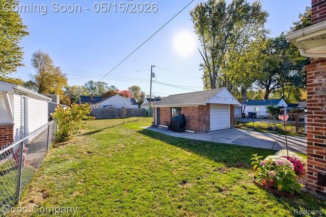 3210 N Connecticut Avenue, Royal Oak, MI 48073
