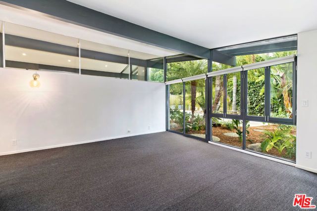 7560 Lolina Lane, Los Angeles, CA 90046