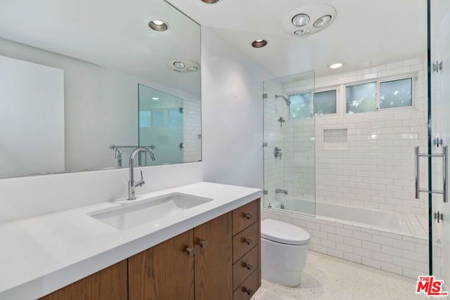 7560 Lolina Lane, Los Angeles, CA 90046