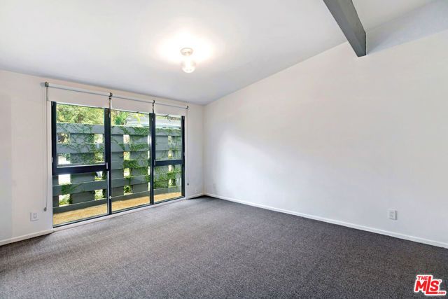 7560 Lolina Lane, Los Angeles, CA 90046