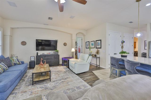 3723 GAVIOTA DRIVE, Sun City Center, FL 33573
