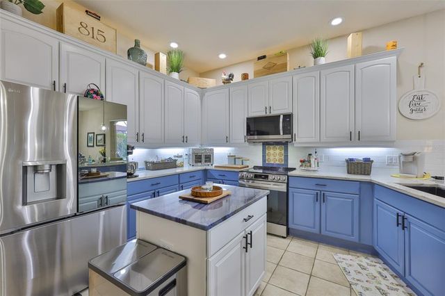 3723 GAVIOTA DRIVE, Sun City Center, FL 33573
