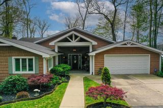 22618 Lake Shore Drive, Elkhart, IN 46514