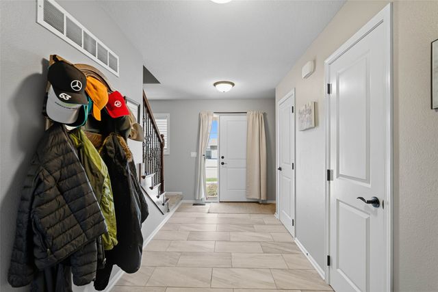 1110 Caitlin Drive SE, Bondurant, IA 50035