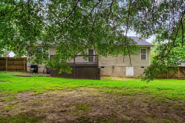 109 Oak Ridge Drive, Lafayette, GA 30728