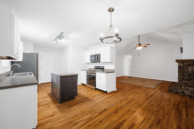 109 Oak Ridge Drive, Lafayette, GA 30728