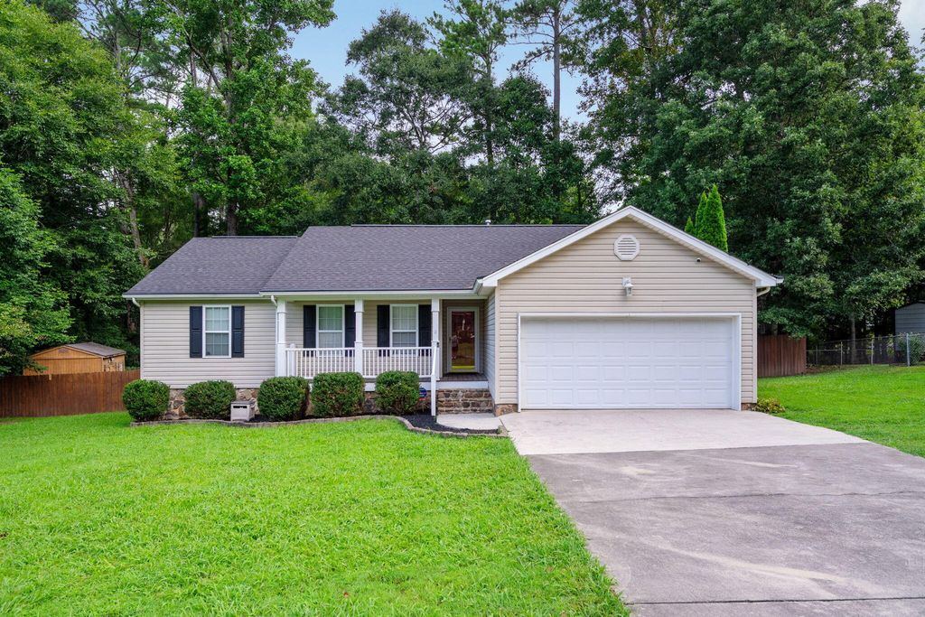 109 Oak Ridge Drive, Lafayette, GA 30728