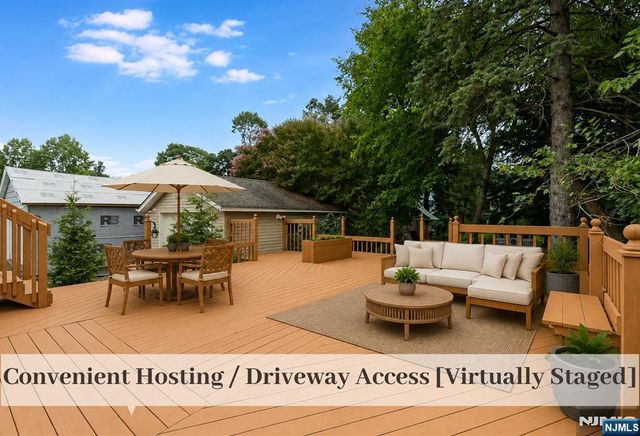31 Kent Road, Glen Rock, NJ 07452