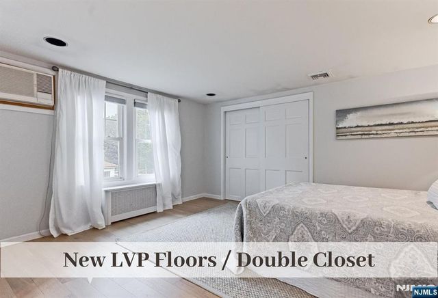 31 Kent Road, Glen Rock, NJ 07452