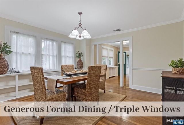 31 Kent Road, Glen Rock, NJ 07452
