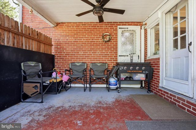 235 W KING ST, Pottstown, PA 19464
