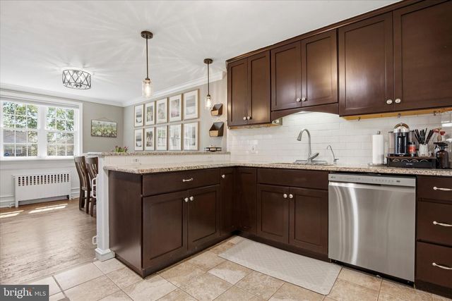 235 W KING ST, Pottstown, PA 19464