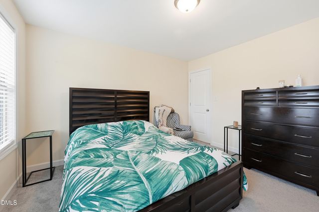 76 Cozy Brook Court, Clayton, NC 27520