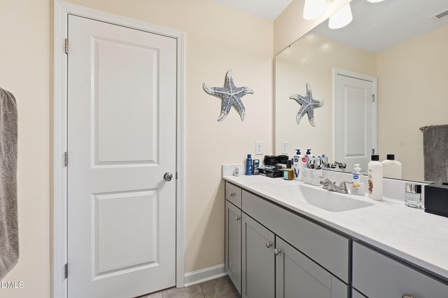 76 Cozy Brook Court, Clayton, NC 27520