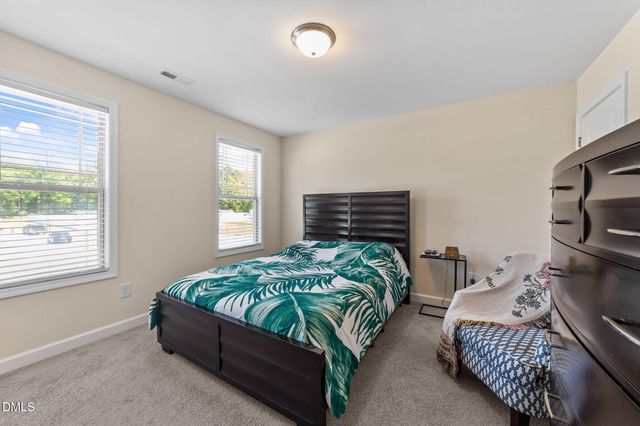 76 Cozy Brook Court, Clayton, NC 27520