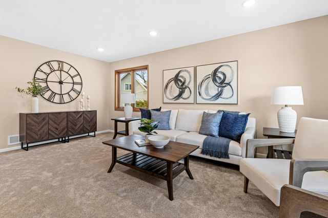 201 Lilac Lane, Shoreview, MN 55126