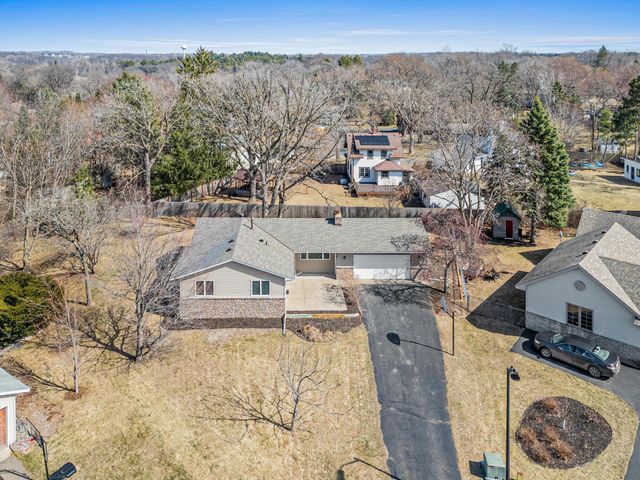 201 Lilac Lane, Shoreview, MN 55126