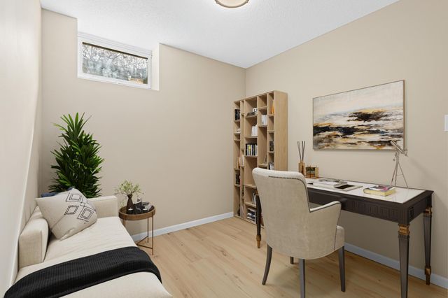 201 Lilac Lane, Shoreview, MN 55126