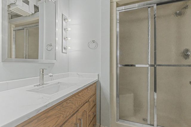 201 Lilac Lane, Shoreview, MN 55126