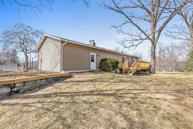 201 Lilac Lane, Shoreview, MN 55126