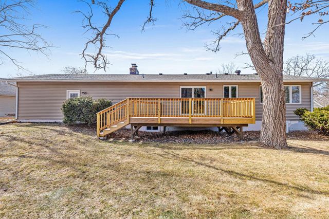 201 Lilac Lane, Shoreview, MN 55126