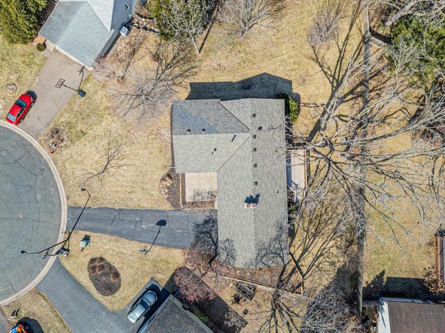 201 Lilac Lane, Shoreview, MN 55126